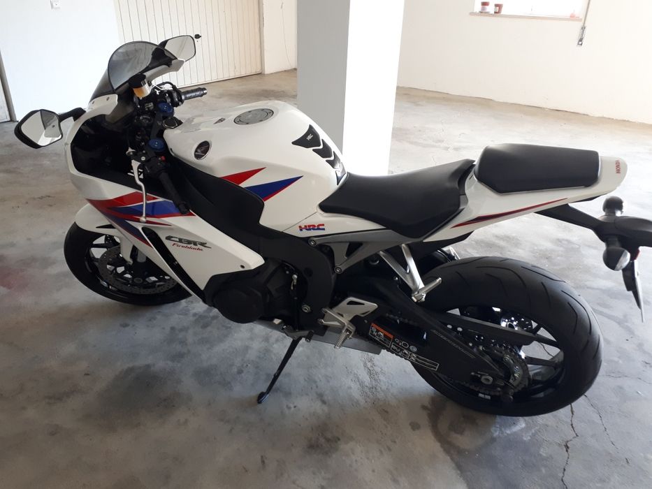 Honda CBR 1000rr HRC Fireblade (ABS) de 2012 c/ apenas e só 2.940 km's