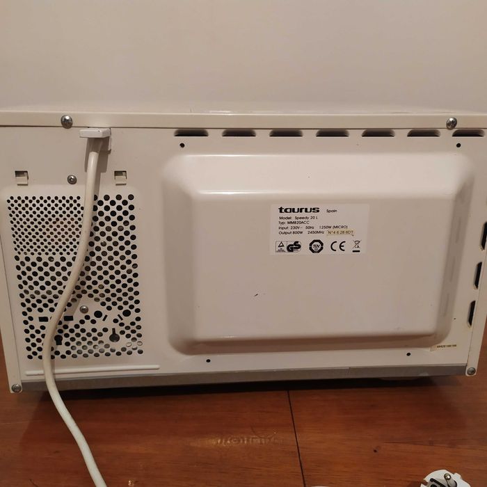 Microondas Taurus Speedy 20litros