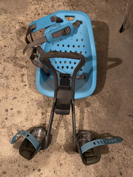 Fotelik thule yepp mini niebieski.