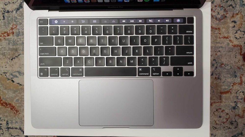 Macbook PRO M1 13" 2020 16GB 256GB Touch Cinza Sideral