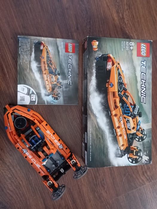 LEGO techinc poduszkowiec ratowniczy