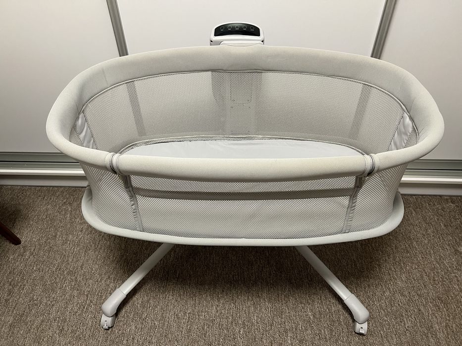 Продам дитяче ліжечко mastela