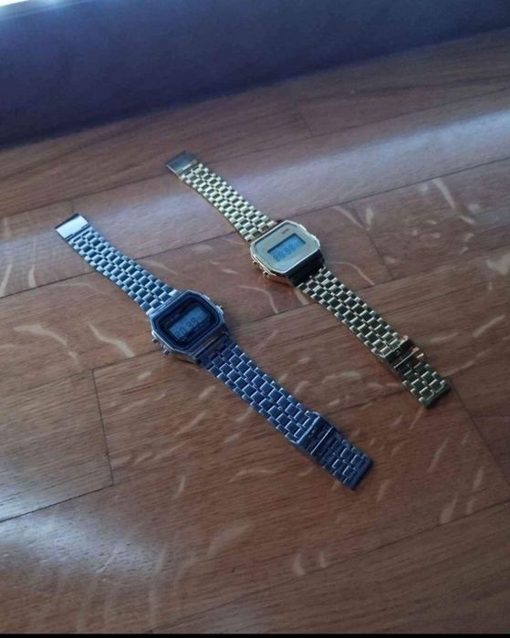 Relógios 10€ cada