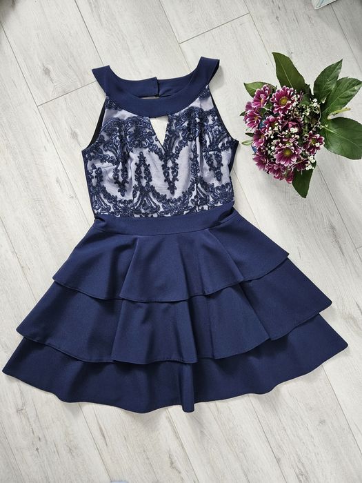 Śliczna sukienka rM Stan idealny