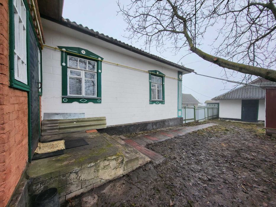 Продаж чистої та охайної частини будинку