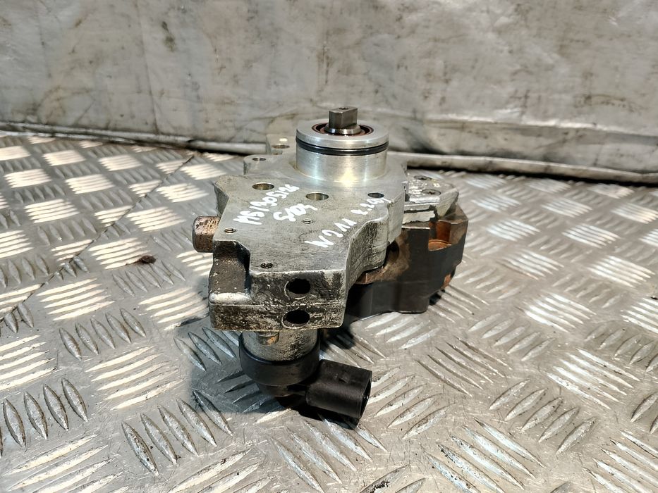 Pompa Wtryskowa Mercedes W211 2.2 Cdi Bosch 0445010048 A6110701401