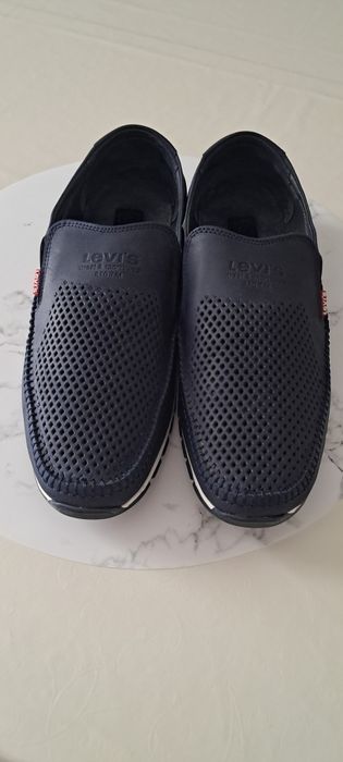 Мокасины Levi's б/у