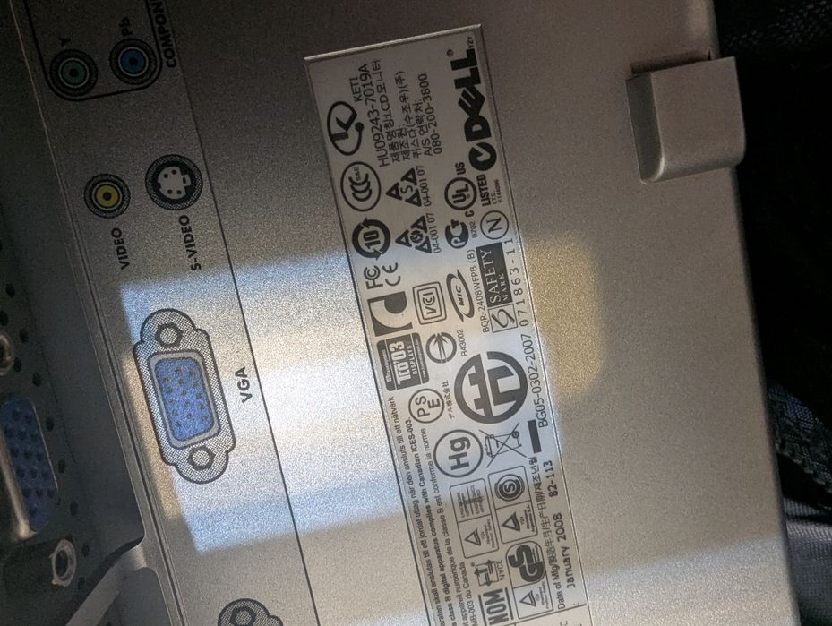 Monitor Dell uszkodzony