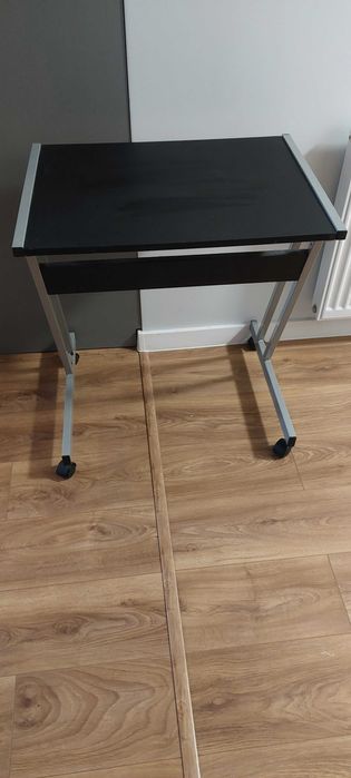 Mobilne biurko, stolik na komputer 64 x 48 x 73 cm