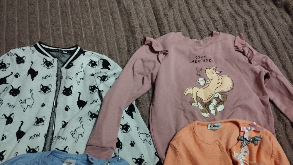 Кофти ,реглани ,гольфи для дівчинки.Кофта для дівчинки.