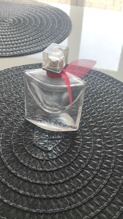 Flakon po perfumach Lancome