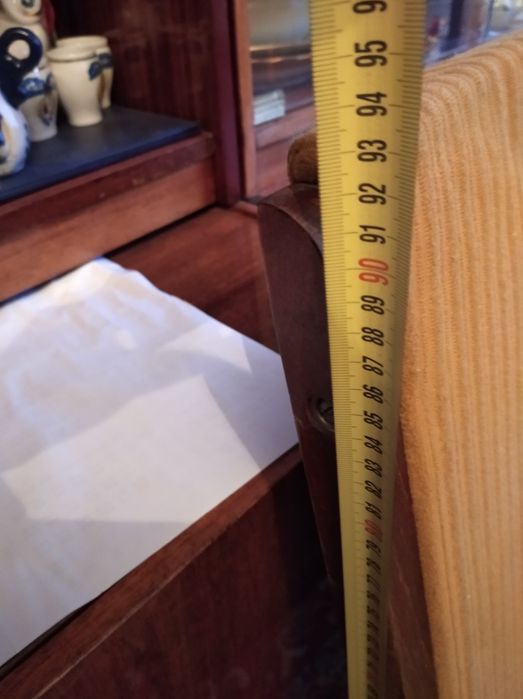 Стільці меблеві дерев'яні