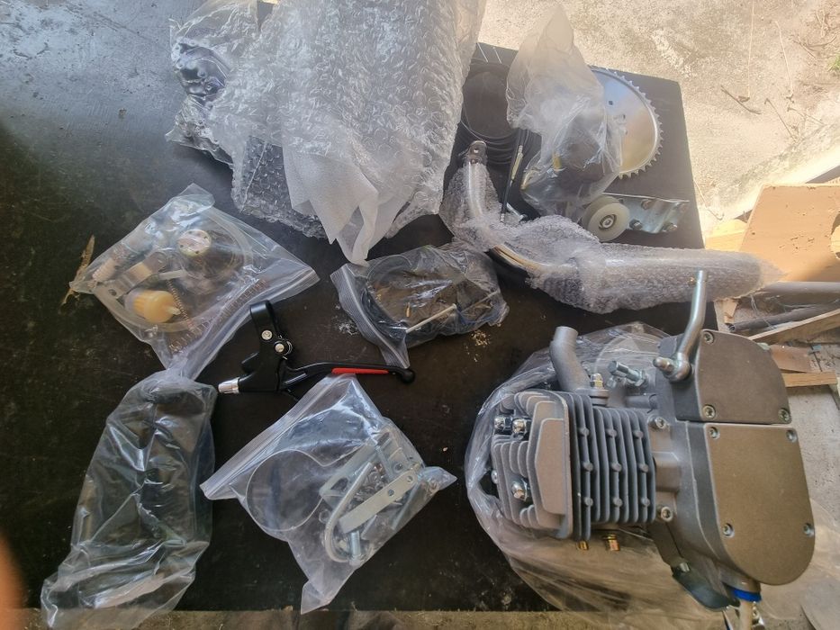 Motor de Mobilete sem estrear