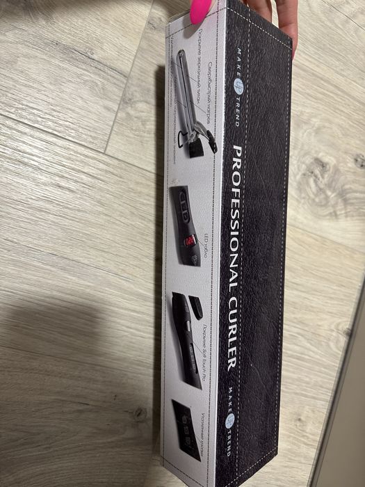 Плойка титанова Make up Trend.