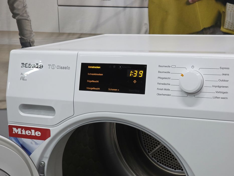 Сушильна машина Miele T1 Active з тепловим насосом на 8 кг A+++