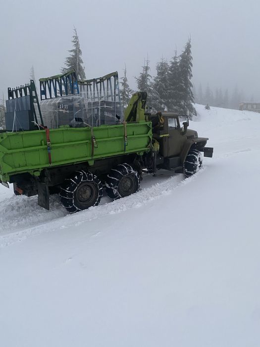 Урал 4320 самоскид з краном маніпулятором