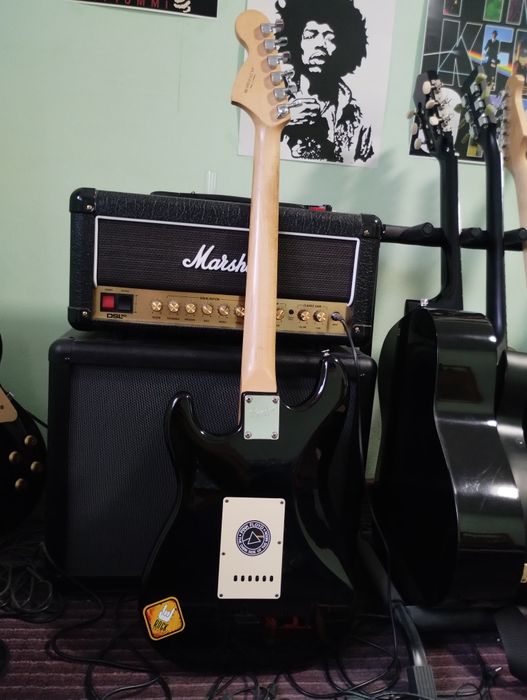 Squier Affinity Strat