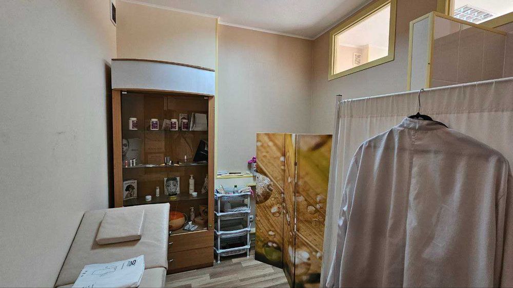 DC S4 Продам небольшое коммерческое помещение Салтовка новострой