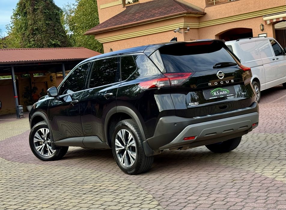 Nissan Rogue 2020p