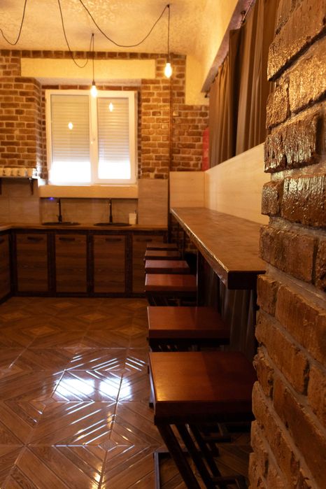 Спальне місце у хостелі у центрі міста