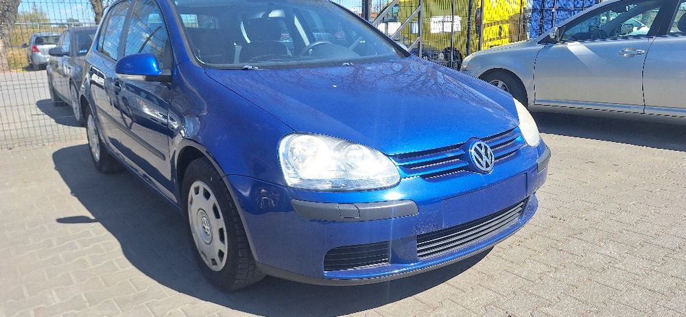 Cały kompletny przód do Volkswagen Golf V