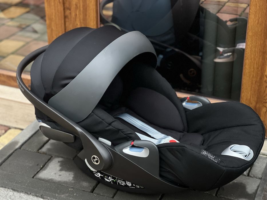 Автокрісло Cybex cloud Z i-Size 0-13 kg