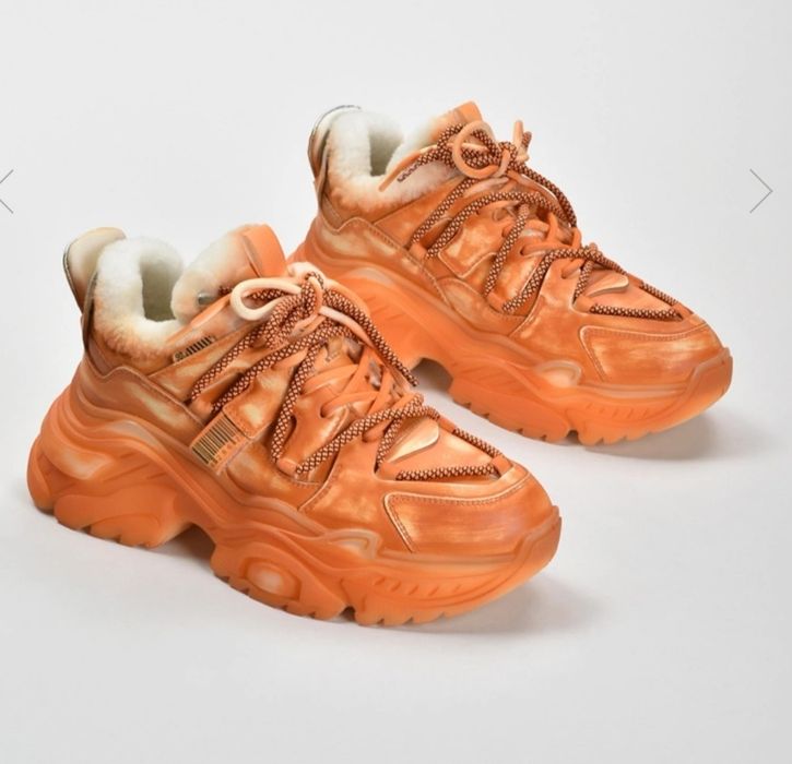 Кросівки зимові , жіночі,  натуральна шкіра та хутро