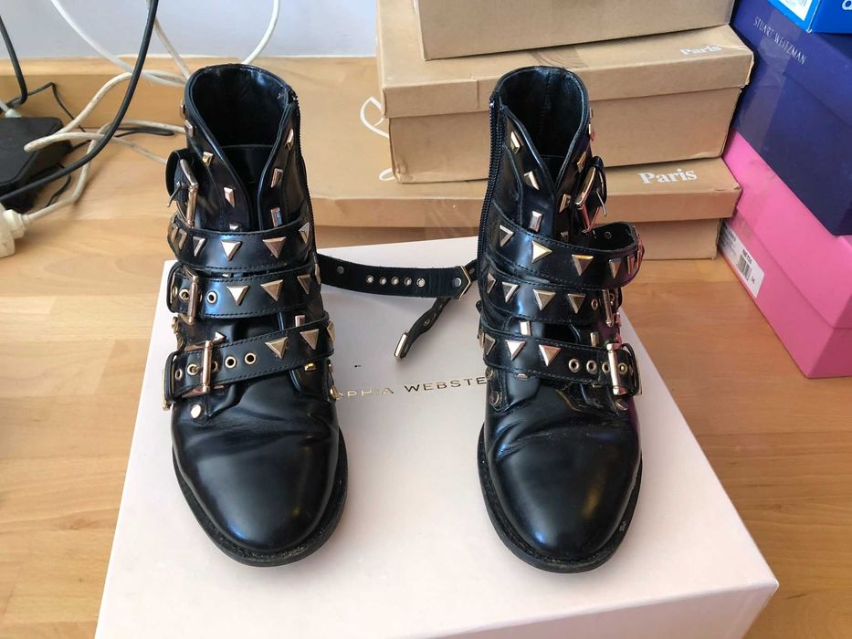 botas sophia webster 36 com tachas douradas