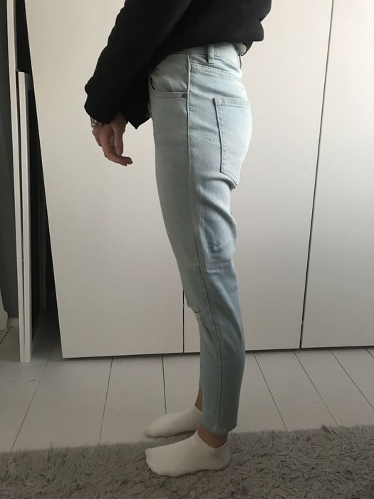 Pull&Bear Spodnie 38 z przetarciami