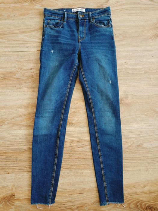 Spodnie damskie jeansy Stradivarius rozm.36