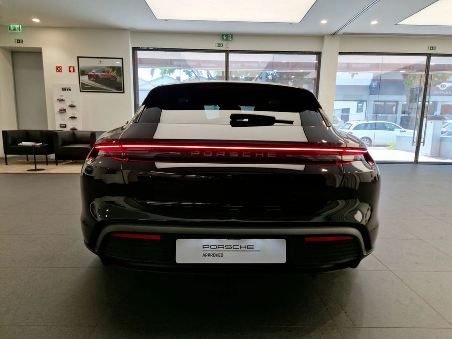 Porsche Taycan Sport Turismo