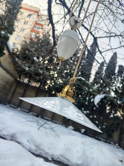 Zuglampe. Лампа з противовагою початок 20 ст.