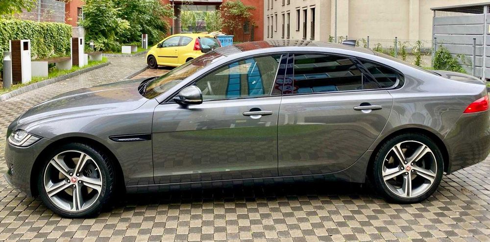 Jaguar XF 25d AWD 240 KM / 2.0 diesel / automat /Bogata wersja