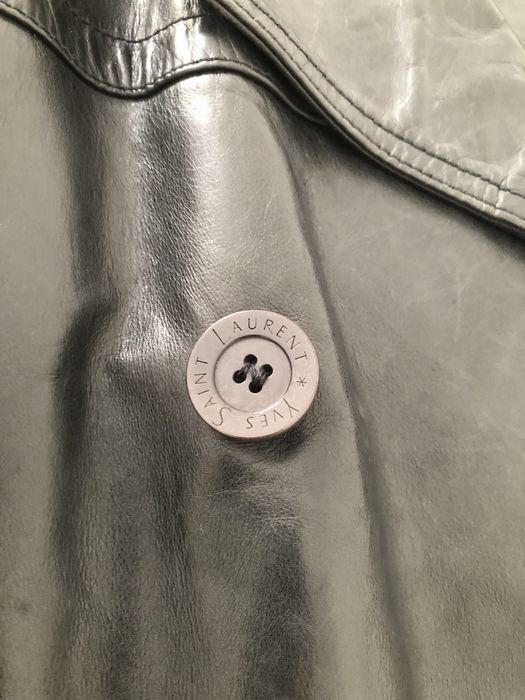 Casaco de pele Yves Saint Laurent