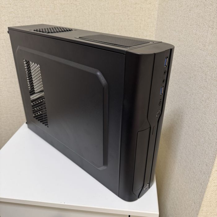 Корпус для пк Aerocool Sfx 400w блок живлення