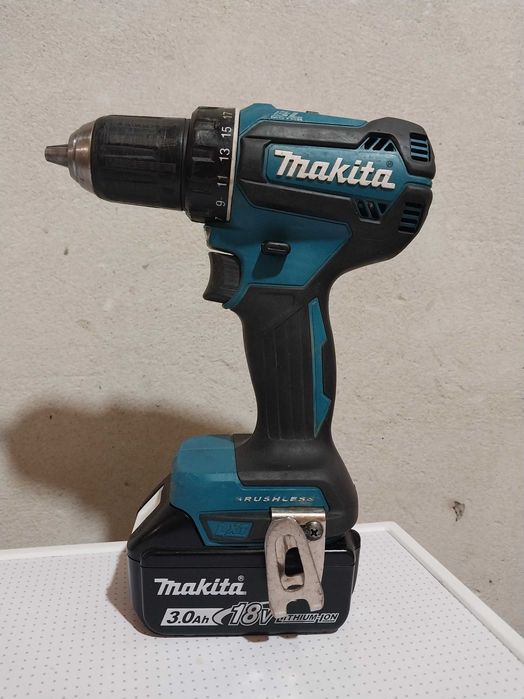 шуруповерт makita DDF-485