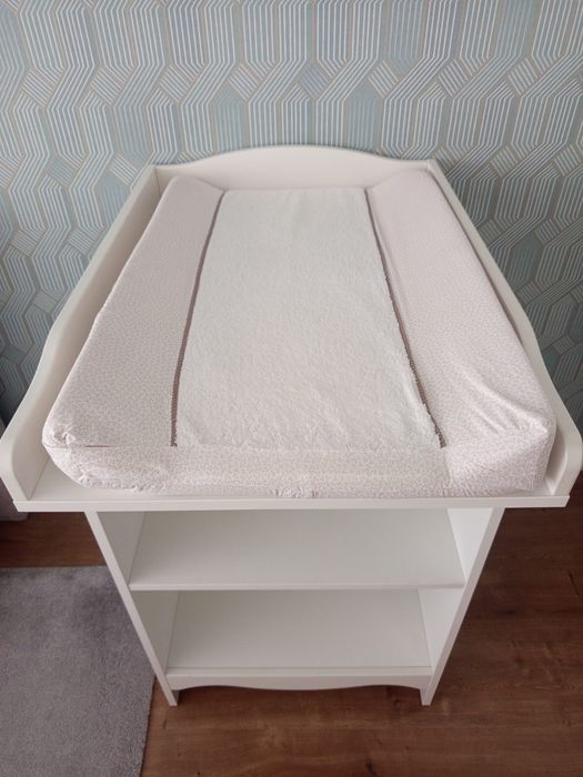 Trocador fraldas IKEA