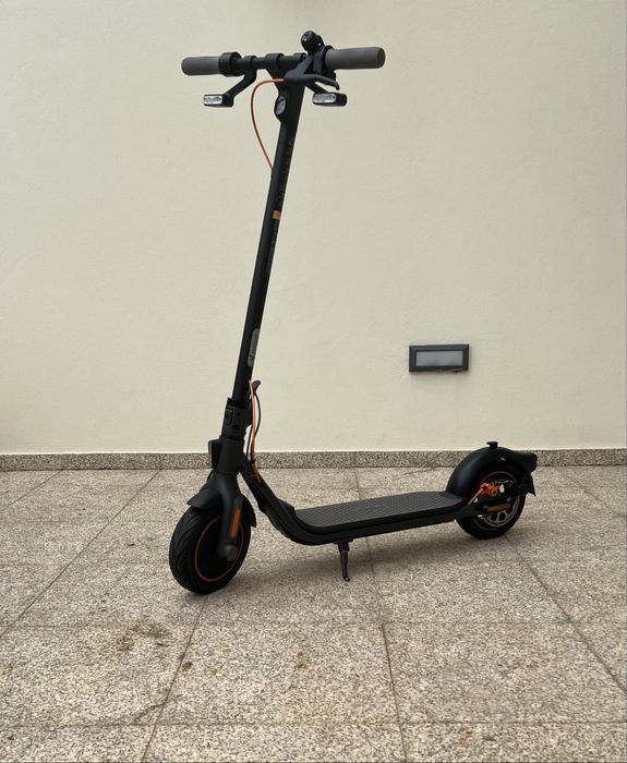 Trotinete elétrica Ninebot F40I