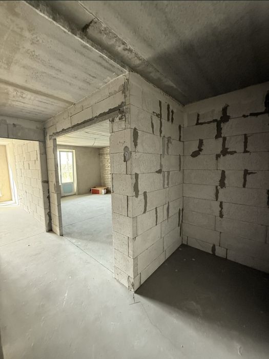 МАСАНИ! 59кв.м Продам 2 кімн.кв по вул. Незалежності 10/7
