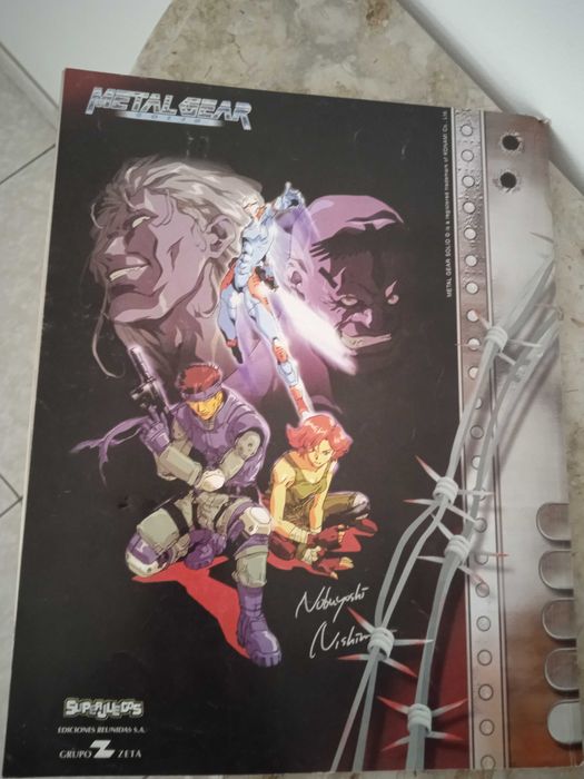 Vendo revista/guia do videojogo Metal Gear  Solid