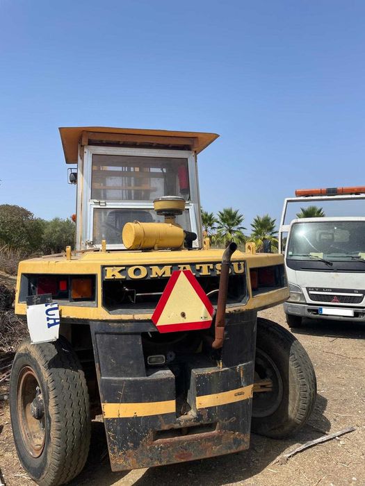 Empilhador Komatsu
