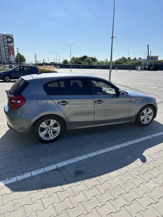 Продам BMW e87 118i