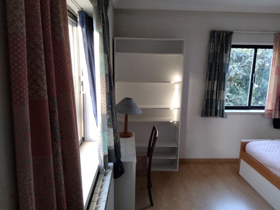 Quarto individual em São João do Estoril do Estoril