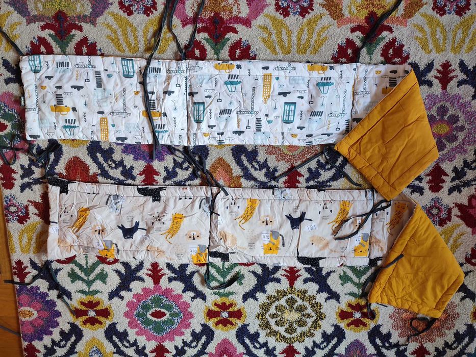 Zestaw dwóch ochraniaczy do łóżeczka dziecięcego