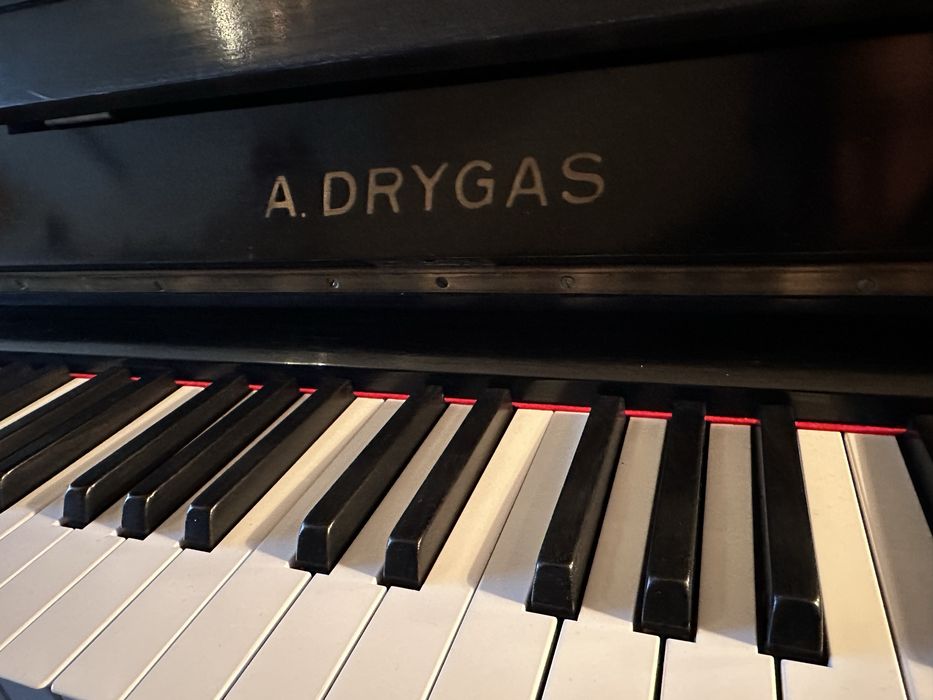 Zabytkowe pianino A. Drygas po renowacji – unikatowy instrument
