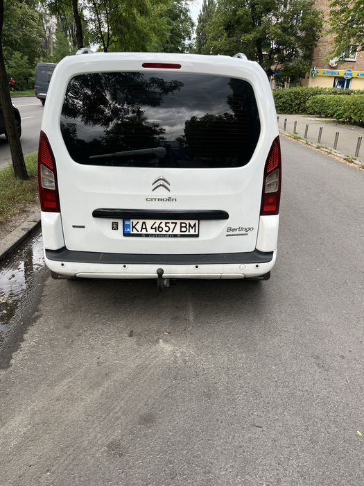 Авто CITROEN BERLINGO 2013р  1,6 D