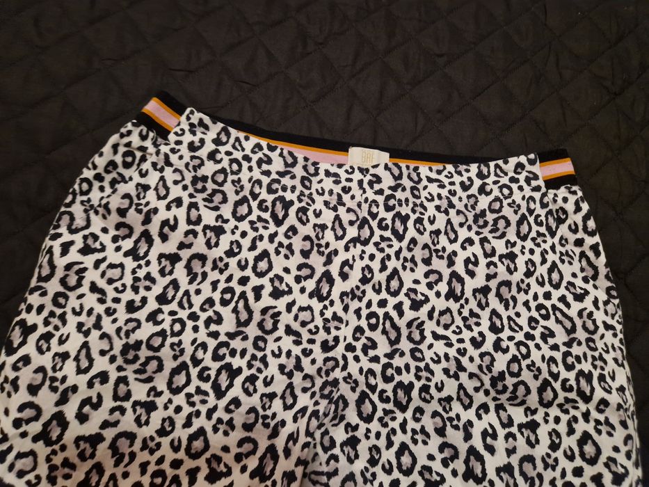 Spodnie rozmiar XL w panterkę