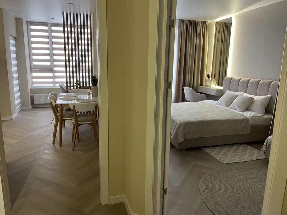 Подобова оренда. Апартаменти Vanilla Latte в ЖК Фаворит.