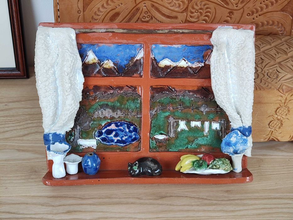 Trójwymiarowy kafel ceramiczny 3D – Widok na góry i śpiący kot