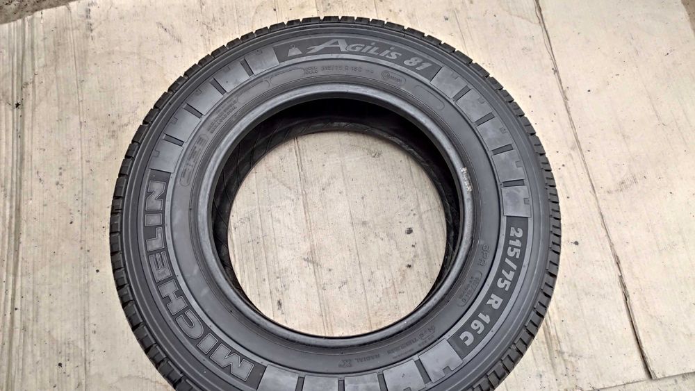 Шини 215/75R16C Michelin. Всесезонні. Франція с